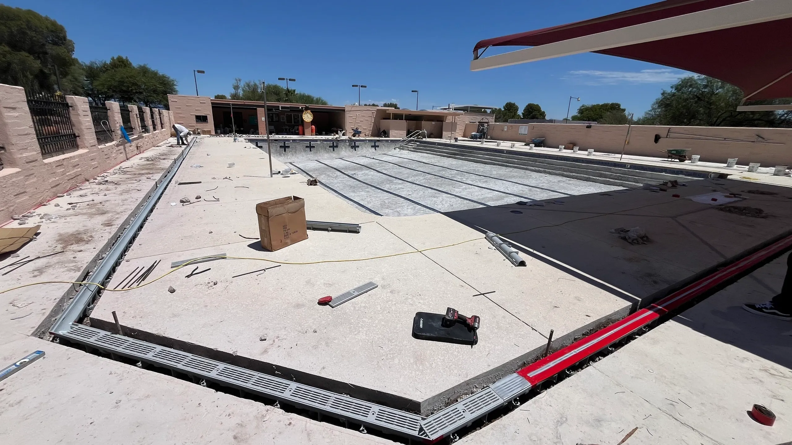Explore Pool Finishes